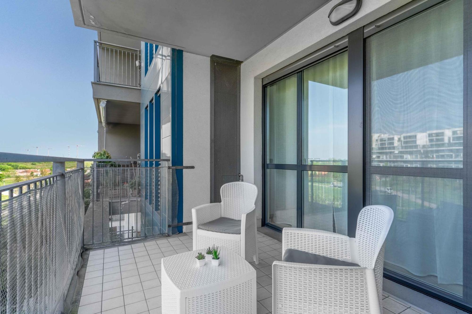 Santa Giulia Suite - Futurismo 17 Милано Екстериор снимка